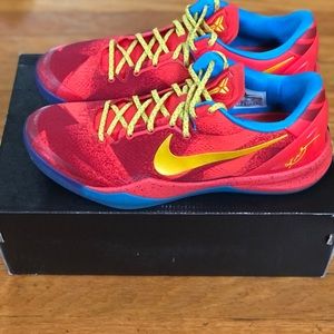 Kobe 8 System YOTH (year of the horse) size 12 mens